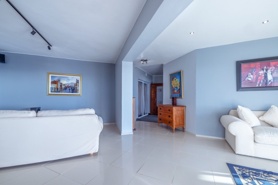 5 Bedroom Property for Sale in Jeffreys Bay Central Eastern Cape